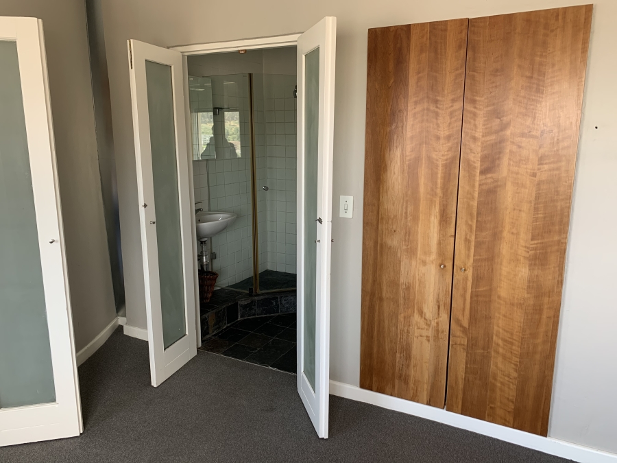 To Let 2 Bedroom Property for Rent in Tamboerskloof Western Cape